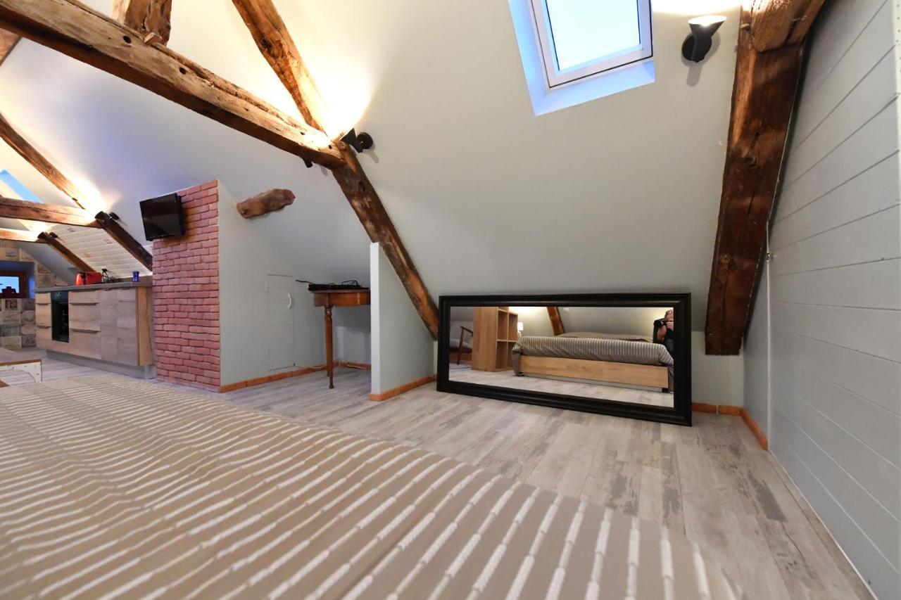 Loft Sous Les Combles - Loft Under The Rafter Lägenhet Rodez Exteriör bild