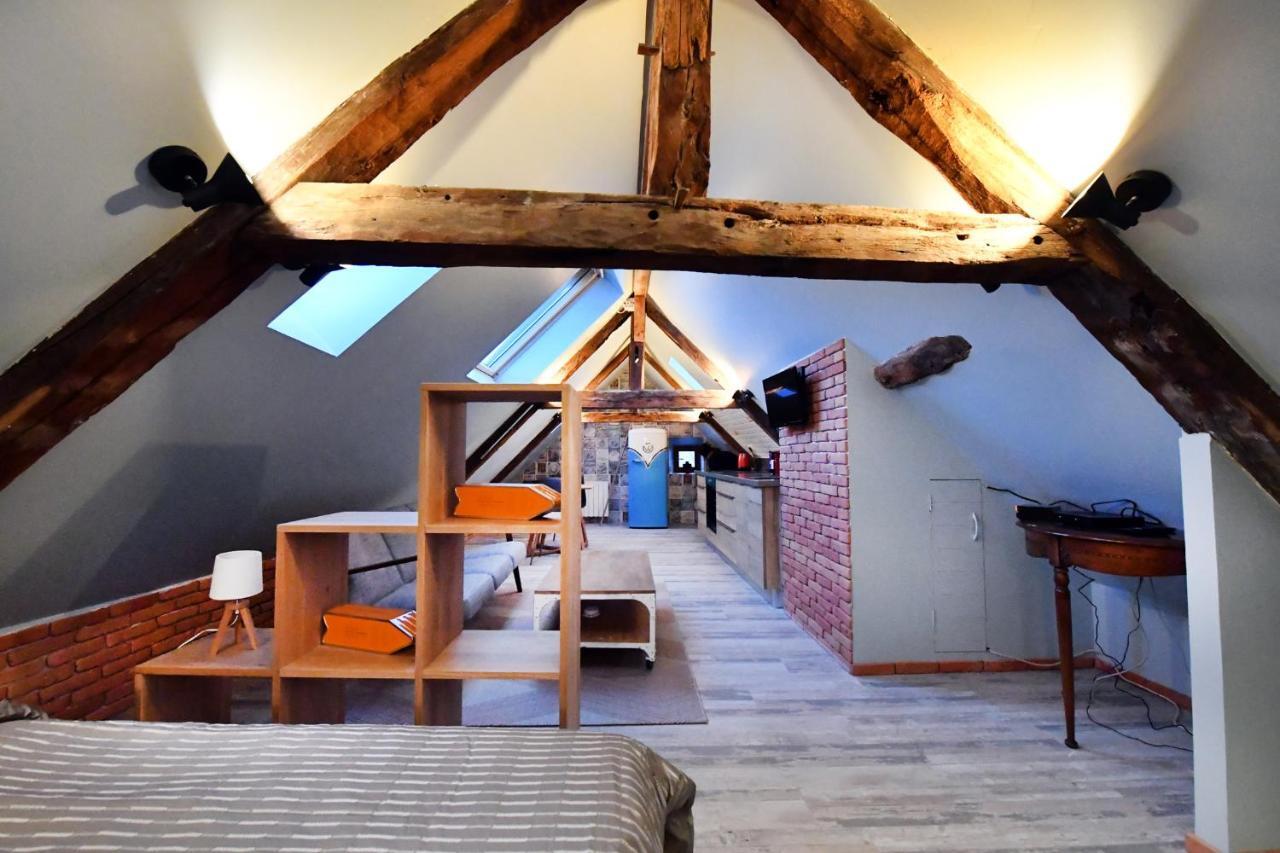 Loft Sous Les Combles - Loft Under The Rafter Lägenhet Rodez Exteriör bild